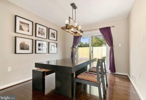 11600 Coldstream Dr, Rockville MD 20854-3619 exterior