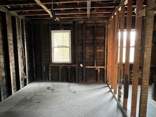 2161 Ley St, Pittsburgh PA 15212-3619 exterior