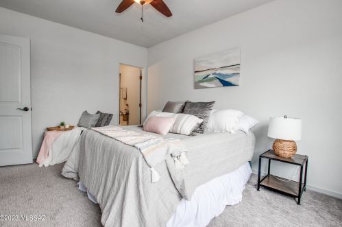 254 Melridge St, Tucson AZ  85706-3352 exterior