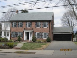 199 Ward St, Newton, MA 02459-1331