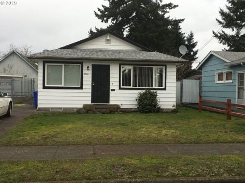 8363 Tillamook St, Portland OR  97220-5560 exterior