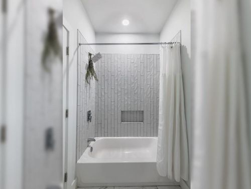 210 Mathewson Pl, Atlanta GA  30314-2629 exterior