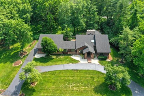 12666 Mason Forest Dr, Saint Louis, MO 63141-7453