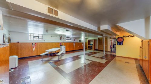 9753 Troy Ave, Chicago IL 60805-3142 exterior