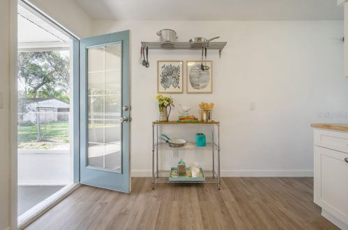 1312 Arctic St, Tampa FL 33604-1102 exterior