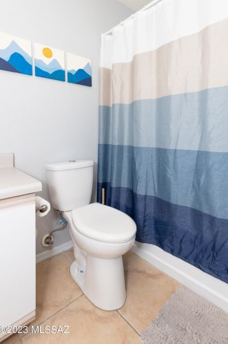 1653 Gaffer Pl, Tucson AZ  85746-3401 exterior