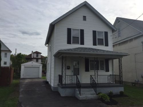 718 Warren St, Scranton PA  18512-2530 exterior