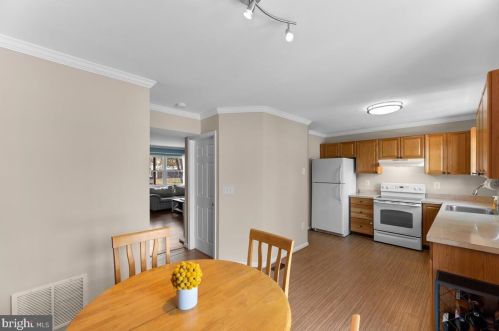 1649 Midland Rd, Edgewater MD 21037-2421 exterior