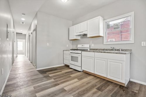 148 Walnut St, Paterson NJ 07522-1426 exterior