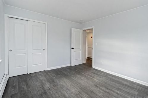 46 Cooper Ave, Wallingford CT  06492-3956 exterior