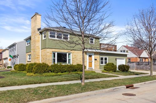 4801 Diversey Blvd, Milwaukee WI 53217-5919 exterior