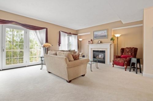 119 Revere St, Canton, MA 02021-2981