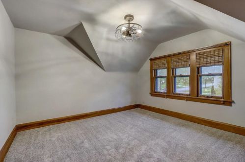 203 88, Milwaukee WI 53226-4616 exterior