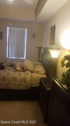 540 Banana River Dr, Merritt Island FL 32952-3044 exterior