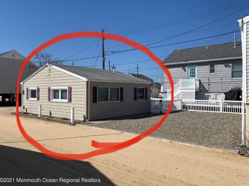 118 Plover Way, Lavallette, NJ 08735-1236