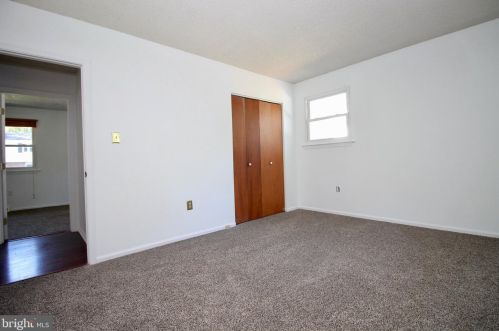 62 Dakota Trl, Browns Mills NJ 08015-5225 exterior