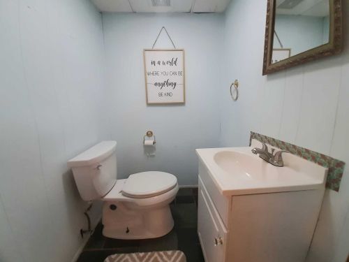 97 Sutton Park Rd, Poughkeepsie NY 12603-5635 exterior