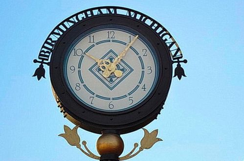 662 Purdy St, Bham MI 48009-1731 exterior