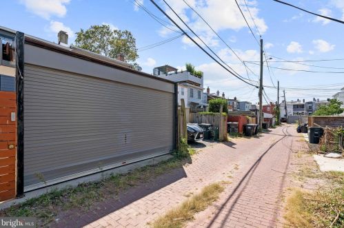 32 Franklin St, Washington DC  20002-1008 exterior