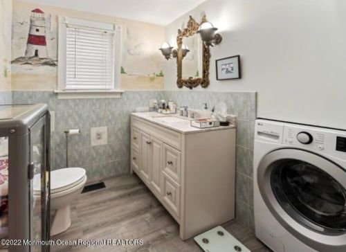 111 7 Ave, Belmar NJ 07719-2205 exterior