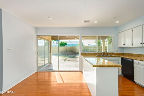 18822 13th Ave, Phoenix AZ 85027-5504 exterior