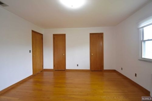 166 Morningside Ln, Palisades Park NJ exterior