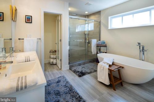 1506 Hancock St, Philadelphia PA 19133-3720 exterior