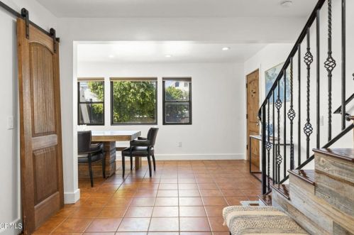 128 Camarillo Ave, Oxnard CA  93035-4605 exterior