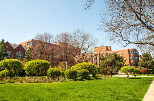 5200 Ellis Ave, Chicago IL  60615-4366 exterior