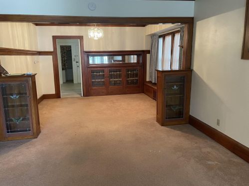 1618 58th St, Milwaukee, WI 53214-5115