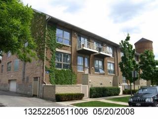 2828 Talman Ave, Chicago IL  60618-7846 exterior