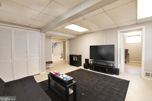 2805 Henderson Ave, Silver Spring MD 20902-2113 exterior