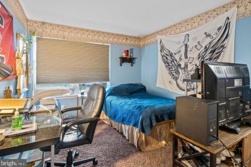 35 Alessio Ter, Trenton NJ 08620-9772 exterior