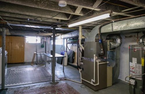 2018 Ley St, Pittsburgh PA 15212-3619 exterior