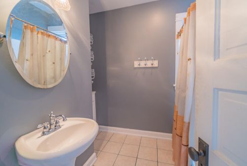 199 Houston Ave, Meskegon MI 49441-1908 exterior