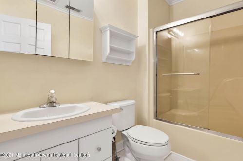 115 Harrison Ave, Red Bank NJ 07704 exterior