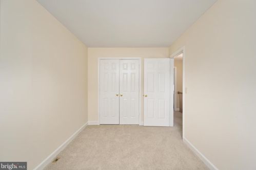 6133 Joust Ln, Alexandria VA 22315-4809 exterior