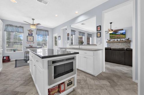 8518 Malardcrest Dr, Humble TX 77346-6119 exterior