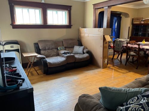 1122 24th St, Manitowoc, WI 54220-4832