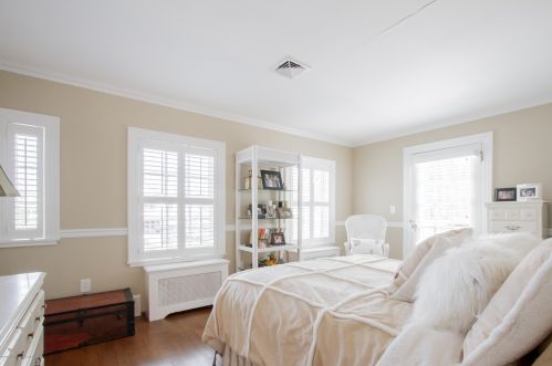 216 Cedar Ave, Red Bank NJ 07704 exterior