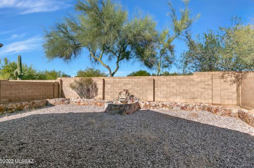 2676 Mystic Mountain Dr, Tucson AZ  85742-4460 exterior