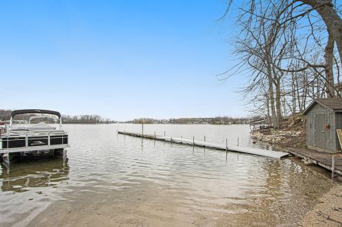 12167 Southgate Dr, Plainwell MI  49080-9052 exterior