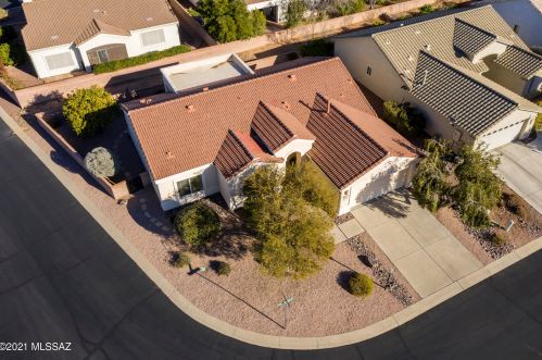 1534 Bank Swallow Rd, Green Valley, AZ 85614-6025