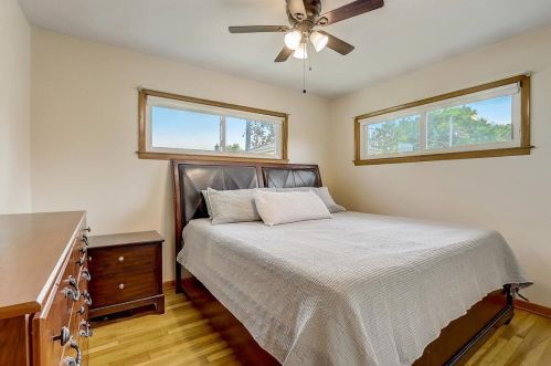 5323 Ohio Ave, Milwaukee WI  53219-4429 exterior