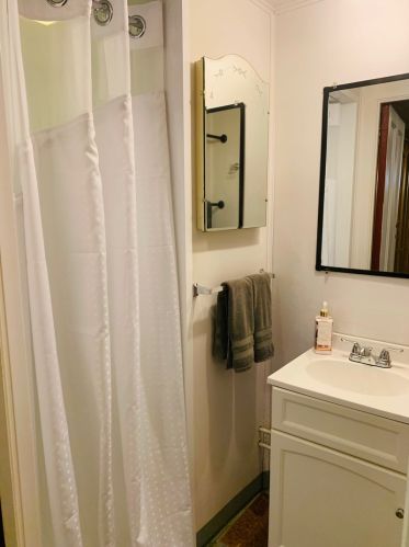 1316 Ash St, Waukegan IL 60085-1832 exterior