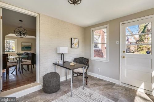 9609 Hastings Dr, Silver Spring MD 20901-3198 exterior