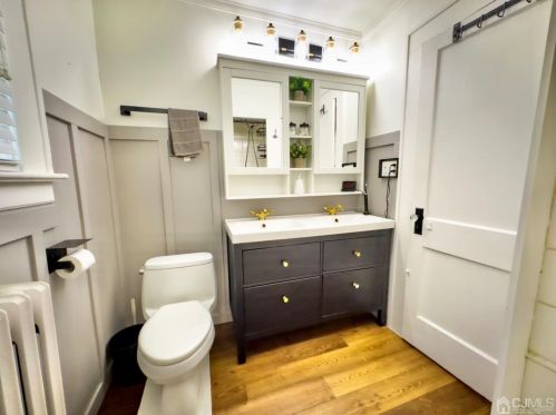 54 5th St, Perth Amboy NJ  08863-1642 exterior