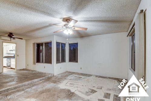 15837 25th Ave, Phoenix AZ  85023-4147 exterior