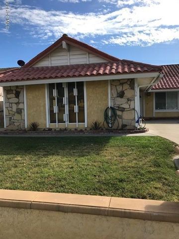 1130 Elder St, Oxnard CA  93036-2205 exterior