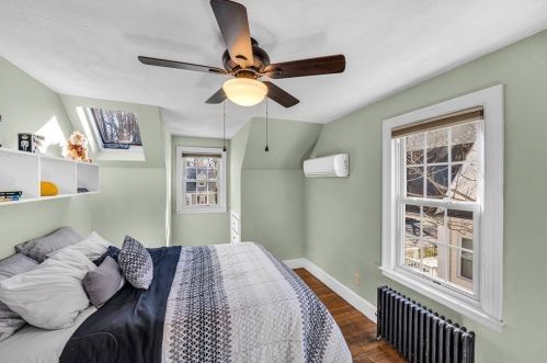 34 Powell Ave, Springfield MA 01118-2165 exterior